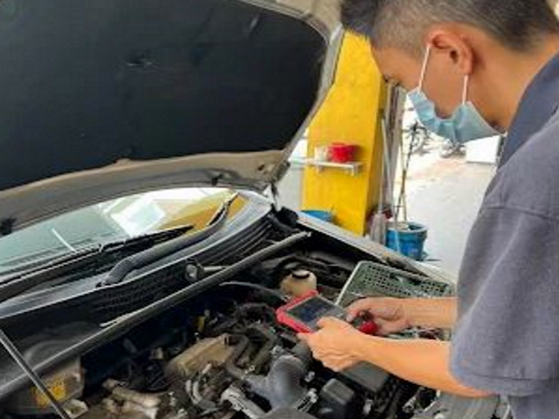 Toyota Prius 1.8 Engine Diagnostic